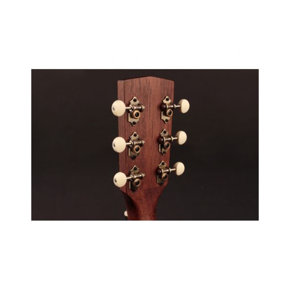 Guitarra acústica Cort EARTH 100SSF en acabado sunburst.