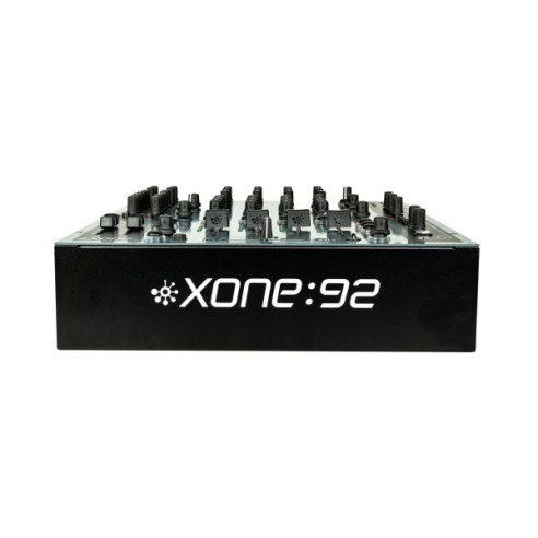 Allen-Heath XONE:92 Mk2 Mezclador profesional para discoteca/DJ