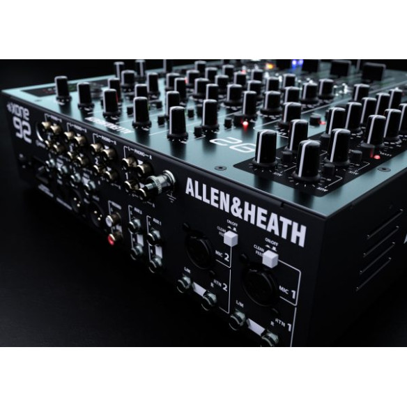 Allen-Heath XONE:92 Mk2 Mezclador profesional para discoteca/DJ