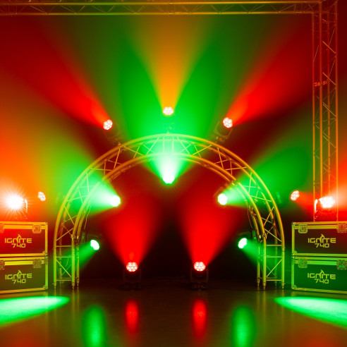 IGNITE740 LED Cabeza Móvil Wash con Zoom ,7x 40W 4-en-1 LED RGBW