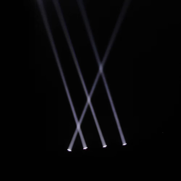 Cameo HYDRABEAM 400 RGBW Set con 4 cabezas móviles ultrarrápidas