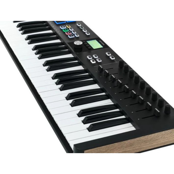 Arturia KEYLAB ESSENTIAL 49 MK3 BLACK Teclado controlador USB