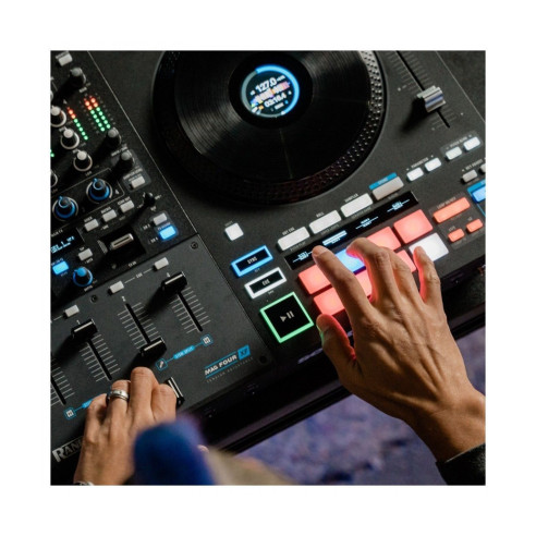 Rane FOUR Controlador DJ de Serato Stems