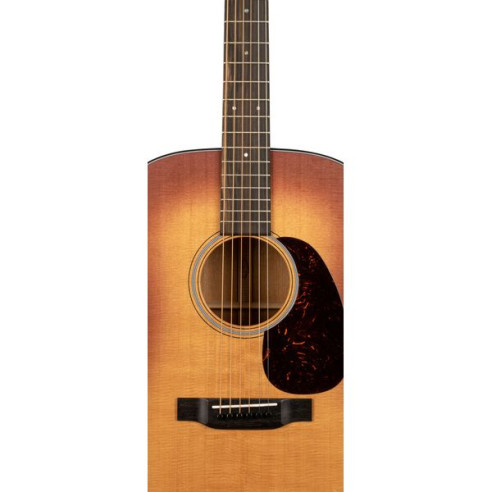 D 18 STANDARD SATIN AMBERBURST Abeto Sitka Caoba Acústica