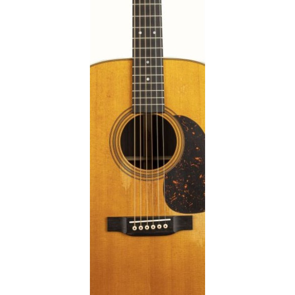 D 28 STANDARD STREET LEGEND Abeto Sitka Caoba Acústica