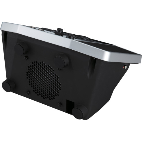 Sistema de sonido 2.1 Boss JS-10 con subwoofer integrado que proporciona un amplio rango de sonido con un potente bajo.