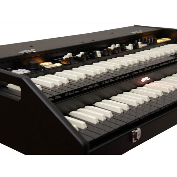 Crumar MOJO SUITCASE SC LTD Órgano rueda tonal virtual. Crumar MOJO SUITCASE SC LTD Órgano rueda tonal virtual.