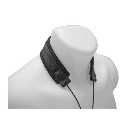 Cordón para Oboe BG O33E al cuello, de nylon, elástico, acolchado y con 1 gancho metálico.