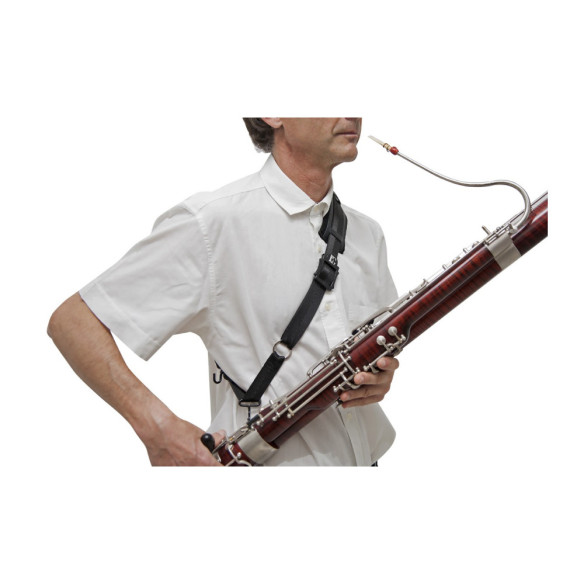 Cordón Fagot BG B02 tipo bandolera, en nylon, acolchado, con hombrera y 2 ganchos metálicos.