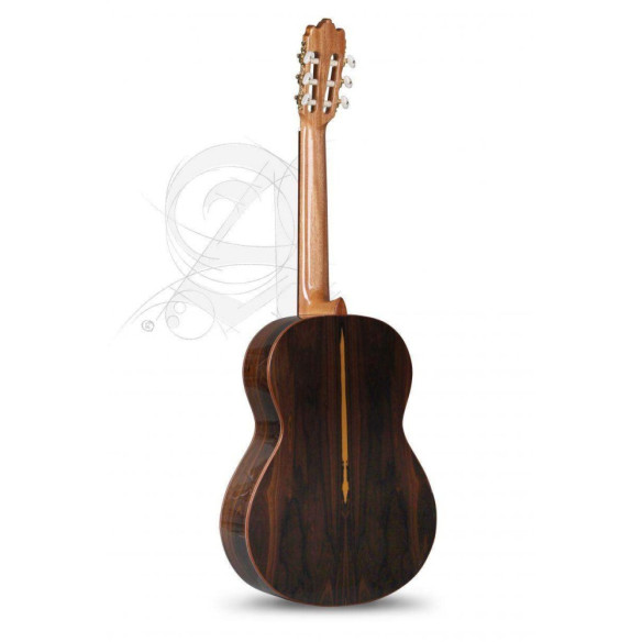 Guitarra clásica Alhambra Iberia Ziricote con tapa maciza de cedro, cuerpo de ziricote y diapasón de palosanto.