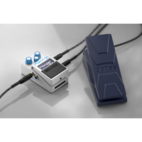 Boss PX-1 PLUGOUT FX Pedal Multiefectos