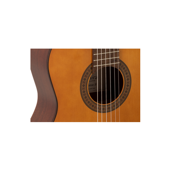 Admira Paloma Brillo Guitarra Clásica Iniciación