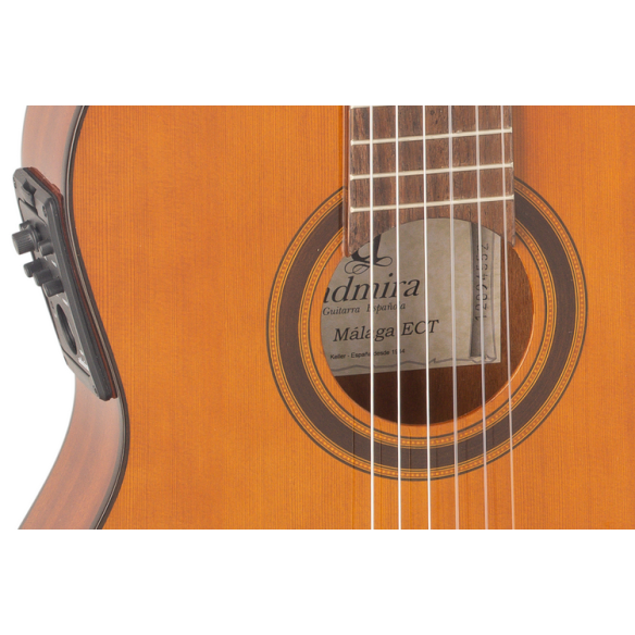 Admira Málaga ECTF Guitarra Clásica Electrificada Ctw Estrecha