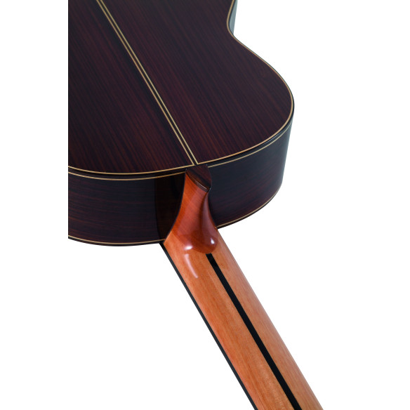 Admira A20 Guitarra Clásica Artesanía