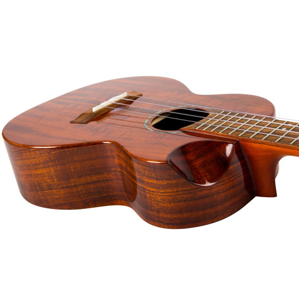 Flight Ukelele Tenor Electrificado Mustang