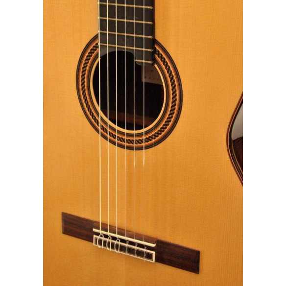 Compra M-16-S online | MusicSales Compra M-16-S online | MusicSales