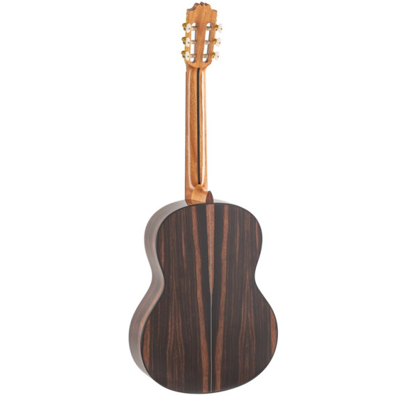 Admira A4 Guitarra Clásica Artesanía