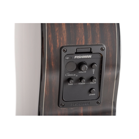 Admira A4 EF Guitarra Clásica Electrificada Artesanía Admira A4 EF Guitarra Clásica Electrificada Artesanía