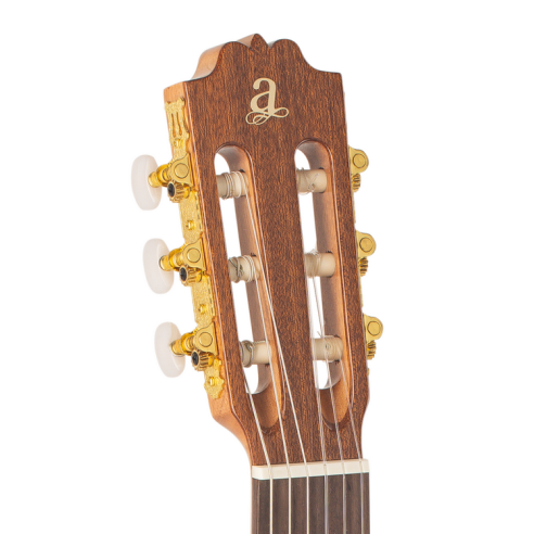Admira A1S Guitarra Clásica Artesanía Satinada