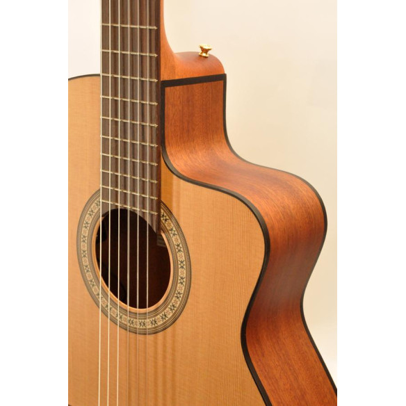 Camps CUT-ECO Guitarra Clásica Electrificada Camps CUT-ECO Guitarra Clásica Electrificada