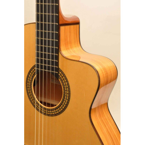 Camps MC-5 Guitarra Clásica Flamenca con cutaway