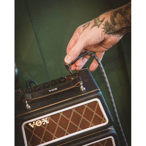 AMPLI MICRO SUPERBEETLE GUITAR