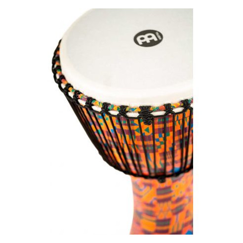 Djembé Meinl PADJ2-XL-G Kenyan Quilt de 14'' Travel Series realizado en plástico muy ligero.