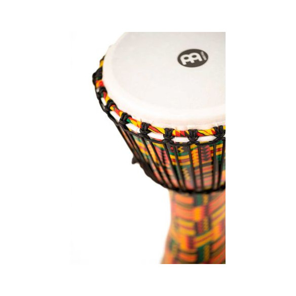 Djembé Meinl PADJ5-M-F Serie Rope Tuned Travel de 10" de diámetro, con acabado Simbra y parche sintético.