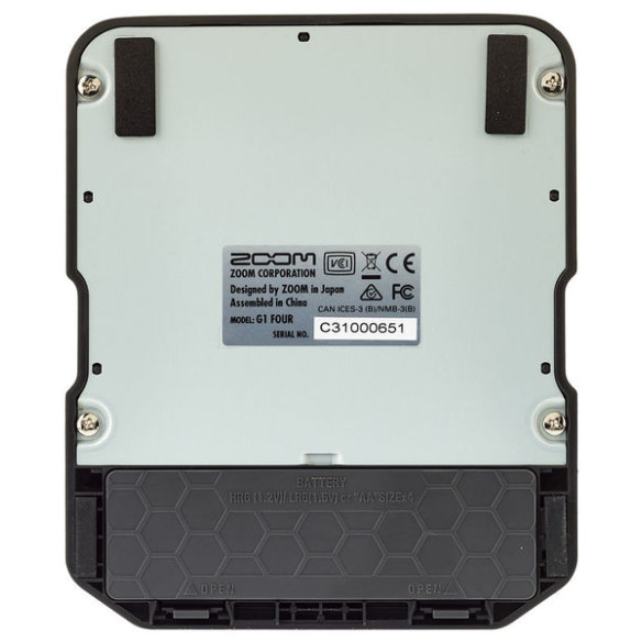 Zoom G1 FOUR Pedalera Multiefectos para guitarra