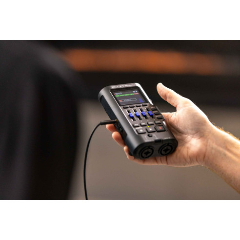 comprar Grabadora de 4 pistas compacta ZOOM R4, Grabador multipista con tecnología de coma flotante de 32 bits