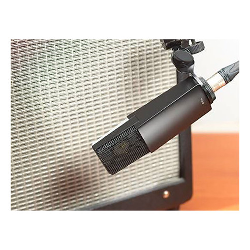 AKG C-104  Micrófono de Condensador Diafragma Grande