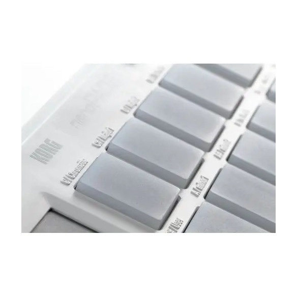 Controlador Korg Nanopad 2 White USB con 12 pads sensibles.