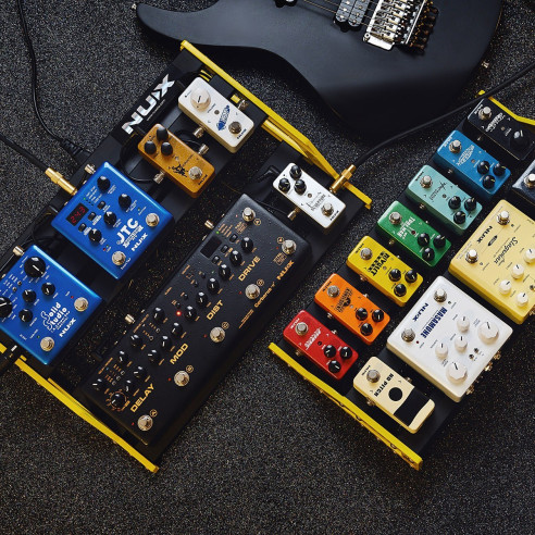 Nux BUMBLEBEE NPB-M Pedalboard Tamaño Medio
