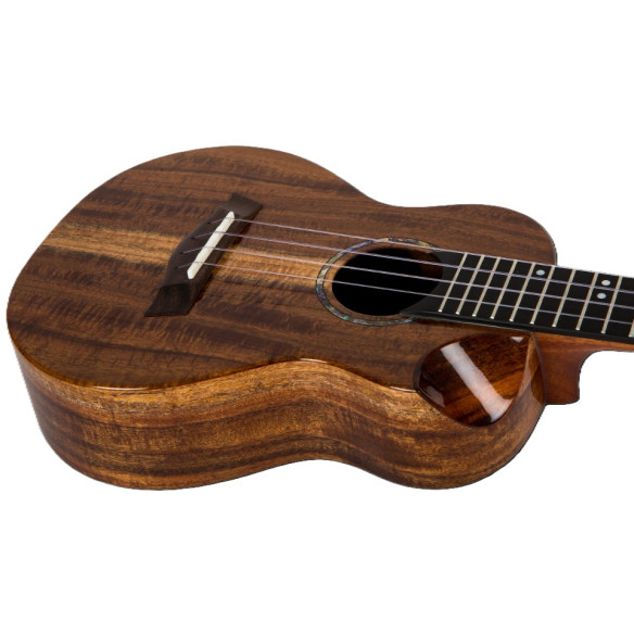 Flight Ukelele Concierto Royal Series Spirit Electroacústico