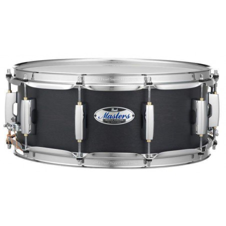 Caja Pearl de la serie Masters Maple Complete MCT1455S de 14 x 5,5" de 6 capas de Arce y acabado Matte Caviar Black.