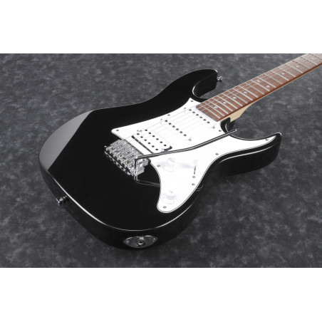 Guitarra Eléctrica Ibanez GRX40-BKN con cuerpo de álamo, mástil GRX de arce, pastillas Infinity y acabado Black Night. Guitarra Eléctrica Ibanez GRX40-BKN con cuerpo de álamo, mástil GRX de arce, pastillas Infinity y acabado Black Night.