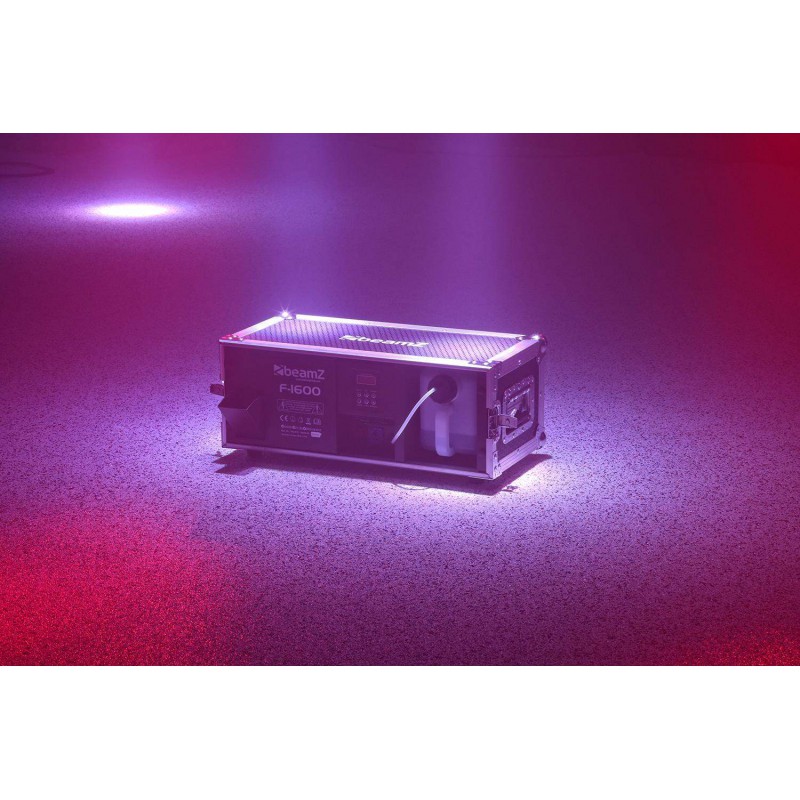 comprar Máquina de Niebla profesional en Flightcase de 1600 Watts BeamZ F1600 .