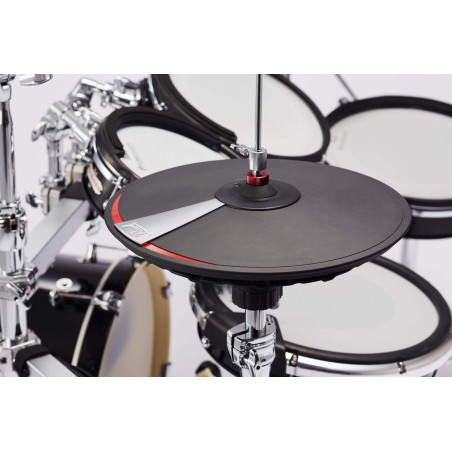 Batería Eléctrónica Pearl E-Merge EM-53T con un pad electrónico para el bombo.