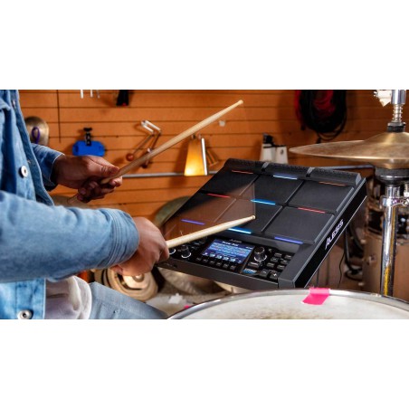 Pad de Percusión Alesis Strike Multipad con 9 Pads y procesador de efectos interno, para samplear, editar y hacer loops. Pad de Percusión Alesis Strike Multipad con 9 Pads y procesador de efectos interno, para samplear, editar y hacer loops.