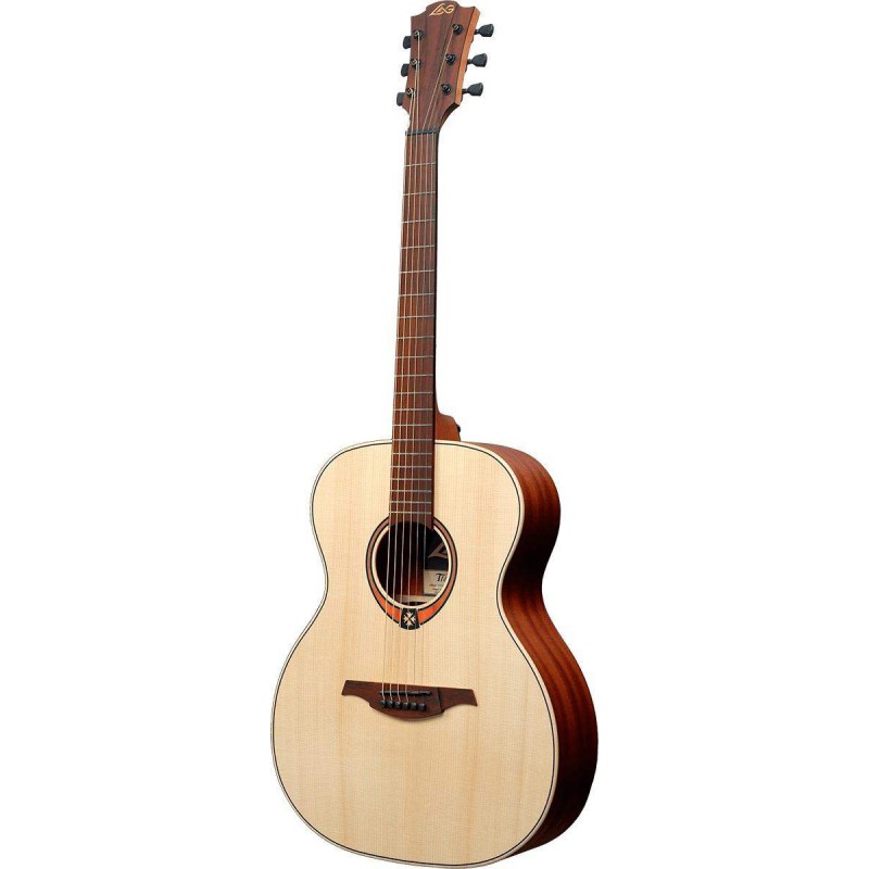 Guitarra Acustica Auditorium LAG T70A Acabado Natural, ideal para iniciarse, con tapa sólida, aros y fondo satinados,