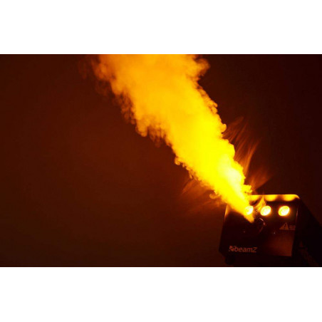 BeamZ S700-LED Máquina de humo con efecto llama 700 Watts. con Leds ambar que producen un efecto llamas.