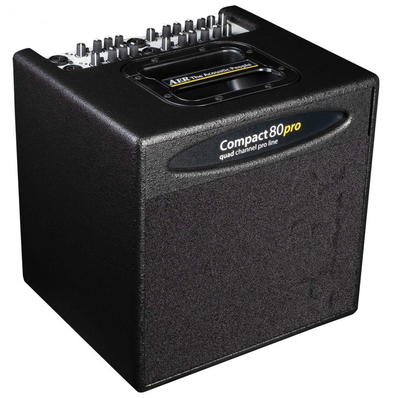 Amplificador acústico Aer Compact 80 PRO de 4 Canales para cantautores con más instrumentos en el escenario.
