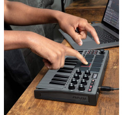 Compra MPK Mini MK3 Grey online | MusicSales 2