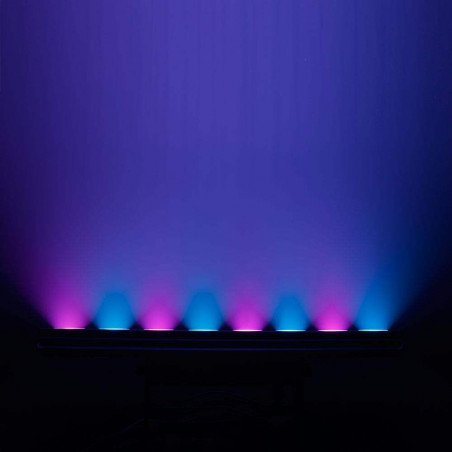 Barra de iluminación profesional con LEDs COB  8 x 30 W Cameo Pixbar 650 CPRO.