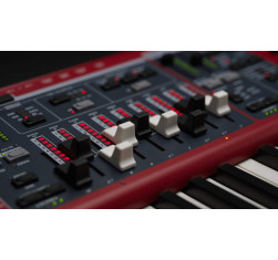 Nord STAGE 4 88 Stage Piano Profesional 88 Teclas 2