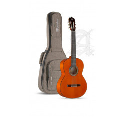 4F Guitarra Flamenca con funda
                                