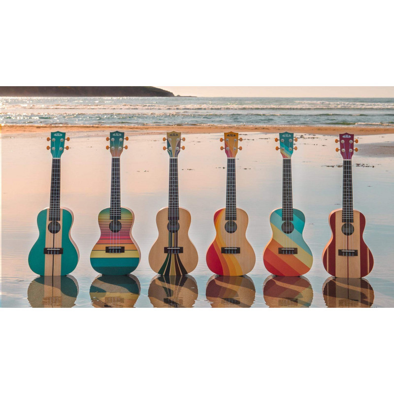 SURF FAR OUT Ukelele Concierto