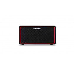 Nux Mighty Air es un amplificador de modelado digital con 7 canales y 9 patrones de batería y acompañamiento.